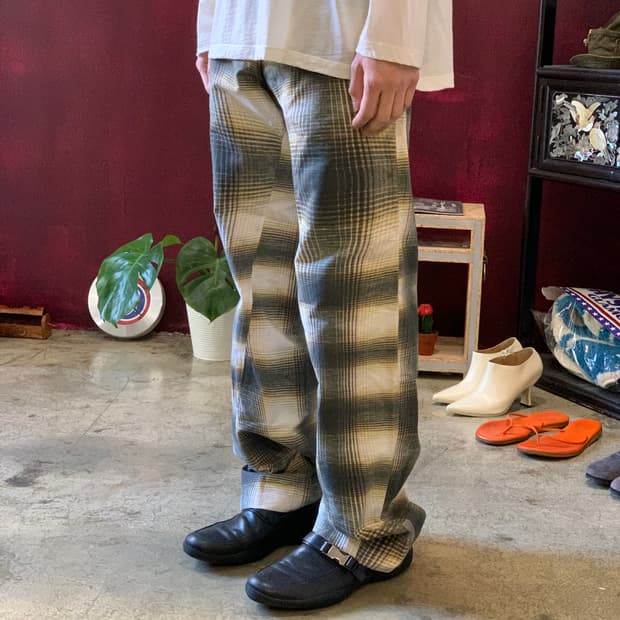 비앙카 손더스 3D 벨티드 체크 트라우저