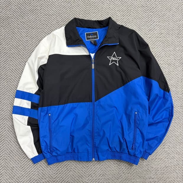 할로웨이 배색 바람막이 v1800