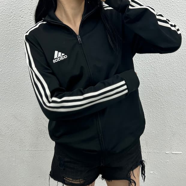 아디다스 에센셜 화이트라인 블랙 트랙탑 L