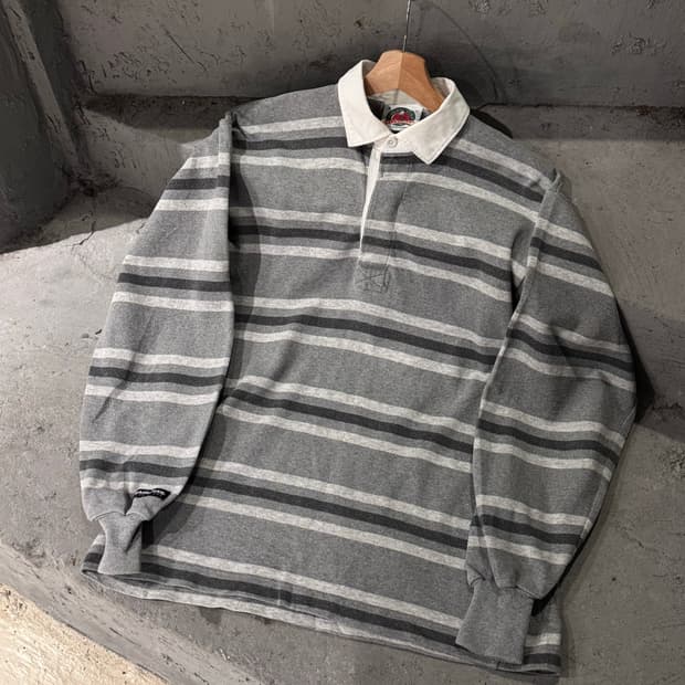 바바리안 스트라이프 럭비티 