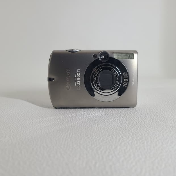 캐논 익서스ixus 900Ti 디카 (빈티지 카메라)