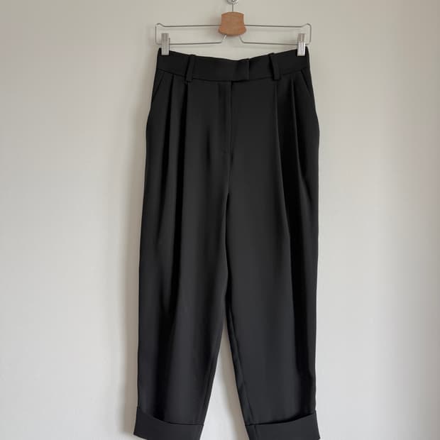 코스(COS) 슬랙스