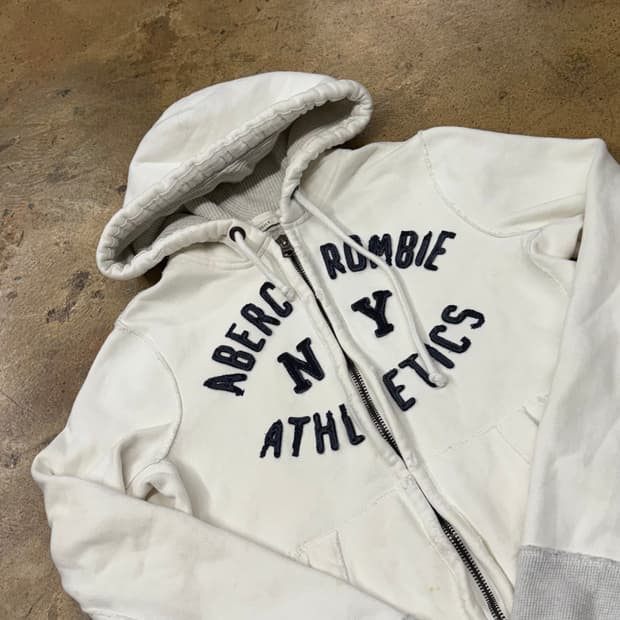 아베크롬비 화이트 후드집업