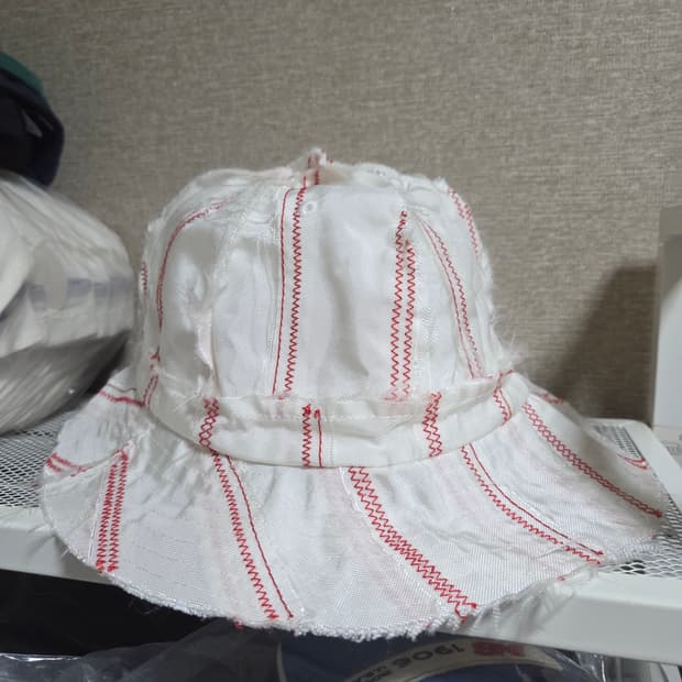 강혁 에어백 모자