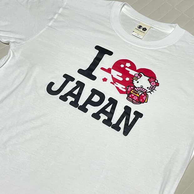 [새상품]부덴쇼텐 헬로키티 LOVE JAPAN 반팔