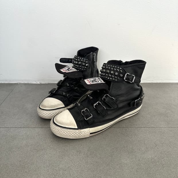 Ash 보아퍼 스터드 버클 레더 하이탑