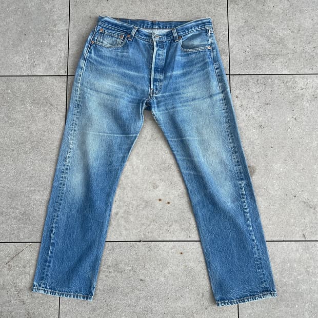 90s USA Vintage Levis 501 W35 L30