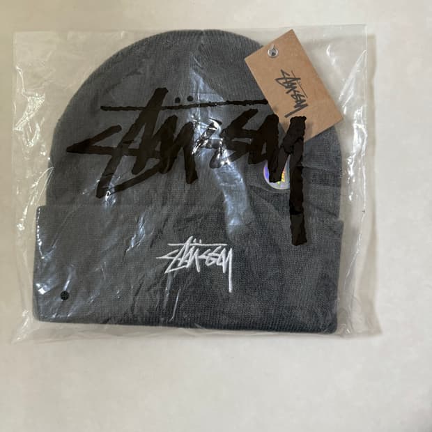 스투시 커프 비니 (그레이)