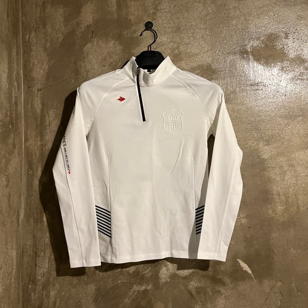 파리게이츠 반집업 긴팔