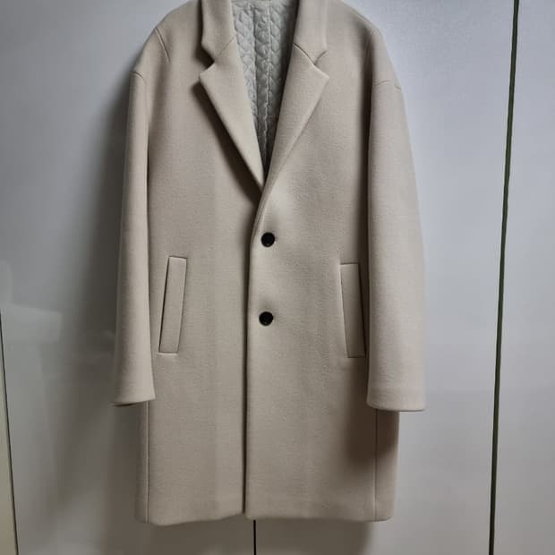 시스템옴므 아이보리 겨울코트 싱글코트