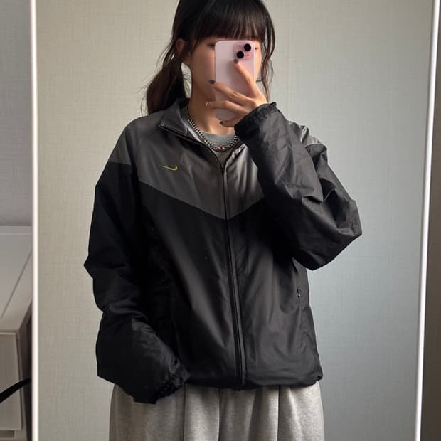 나이키 바람막이 M