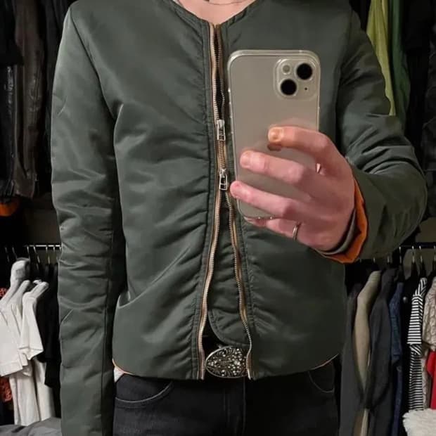 BED j.w FORD 카라리스 마원