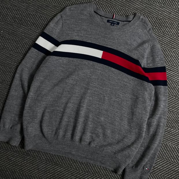 타미힐피거 빅로고 박시핏 디테일 니트y 3746