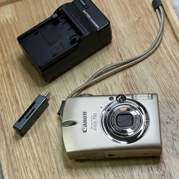 캐논 ixus 750 아일릿 원희 디카 canon 익서스 750