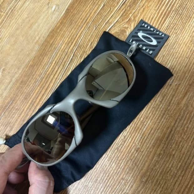 오클리 X Metal 엑스메탈 로미오