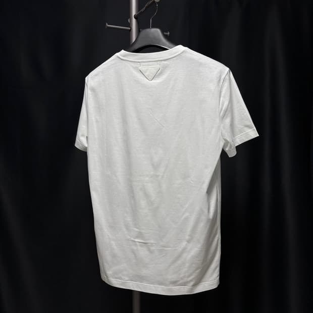 XL) 프라다 로고 반팔 티셔츠