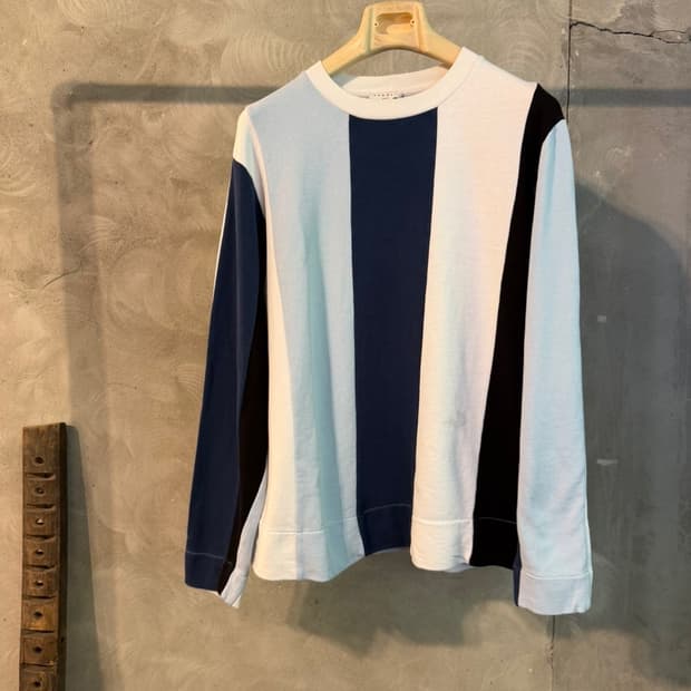산드로 맨투맨 100