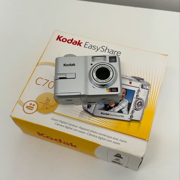 📸 Kodak EasyShare C703