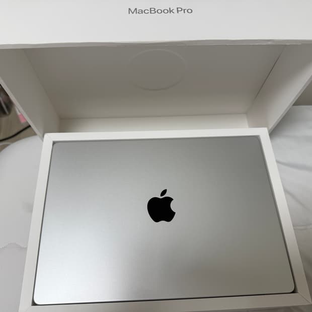 맥북 프로 m4 14인치 실버 2024년형 macbook pro 14