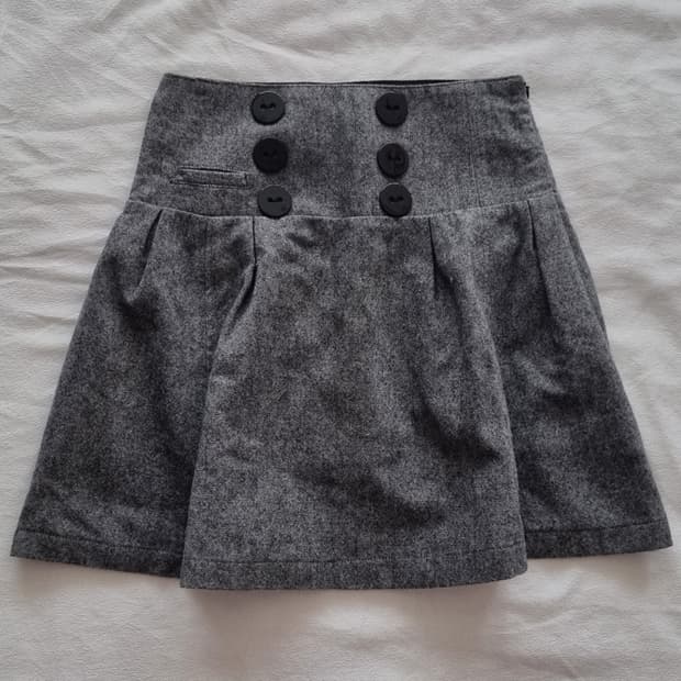 빈티지 모리걸 하구미 긱시크 갸루 그레이 단추 스커트