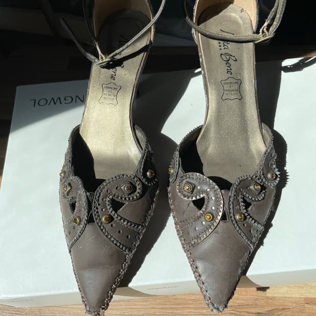 포인티토 스트랩힐