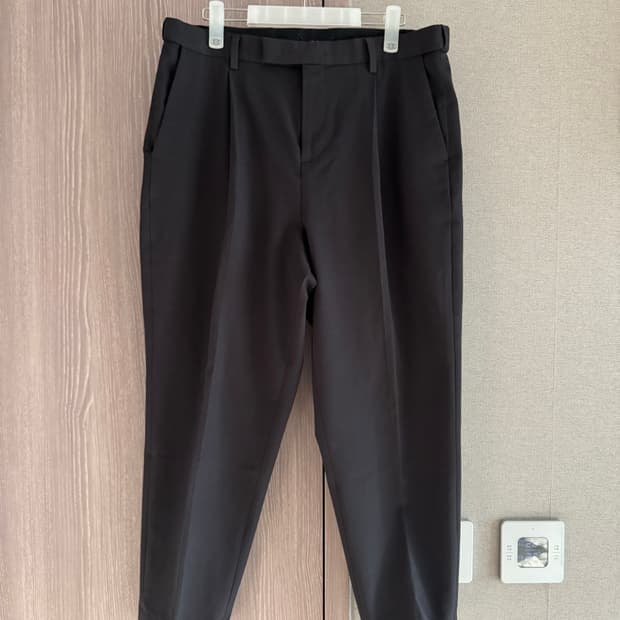 [musinsa standard]무신사 스탠다드 테이퍼드 슬랙스(34)