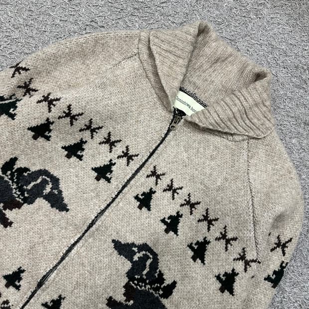 [95] 곤니치와봉쥬르 해비니트집업