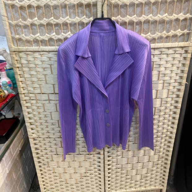 3/66 정품 플리츠플리즈 자켓 팝니다