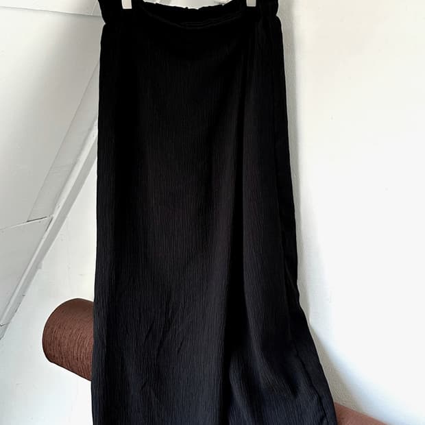 High count poly rayon micro pleats skirt