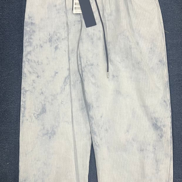 준지 26ss 꼼비네종 쿠로키 스트라이프 팬츠 46사이즈(정품100%)