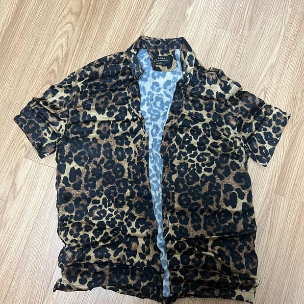Zara 레오파드 셔츠