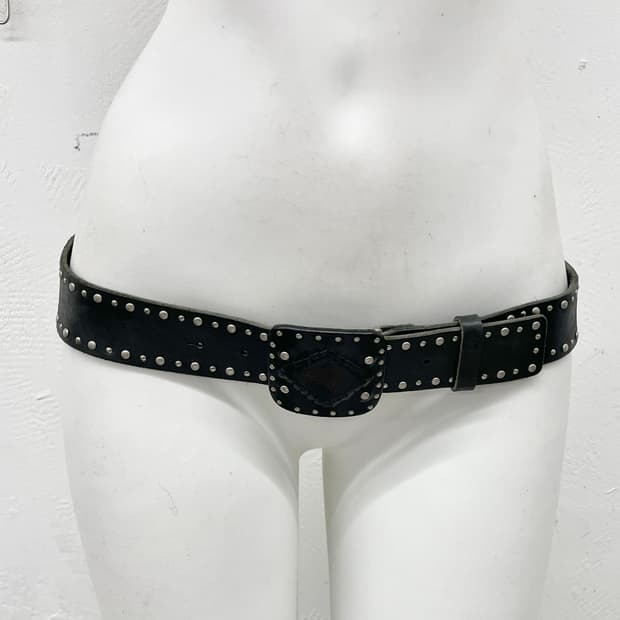 리얼레더 락시크 스터드 버클 벨트