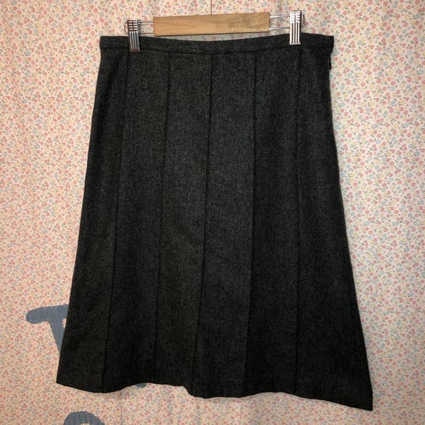 wool stripe skirt