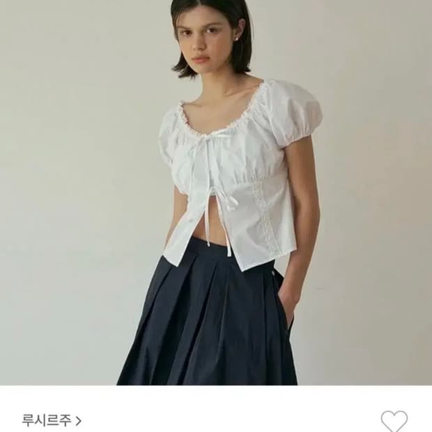 루시루즈 셔링 볼레로 블라우스