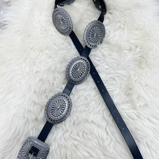 웨스턴 콘초 버클 벨트