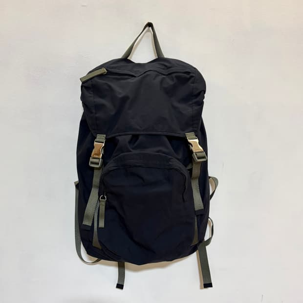 프라다 빈티지 백팩