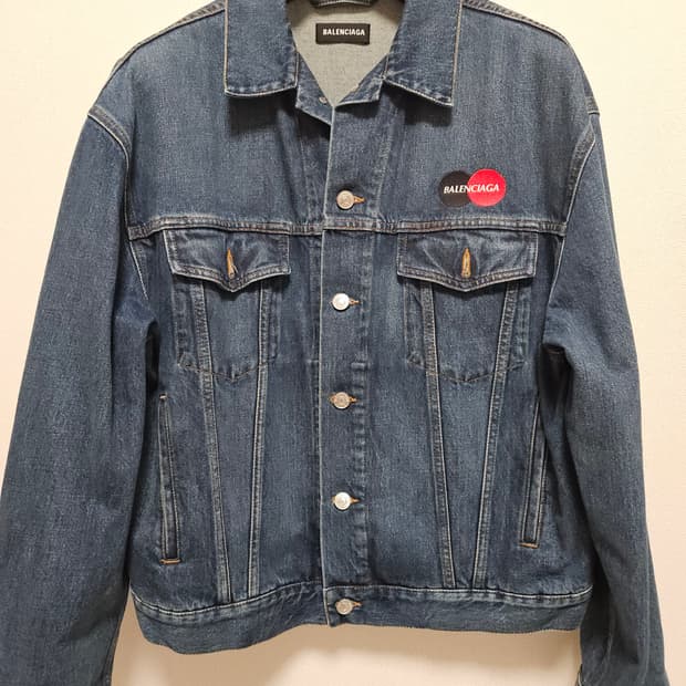 발렌시아가 청자켓