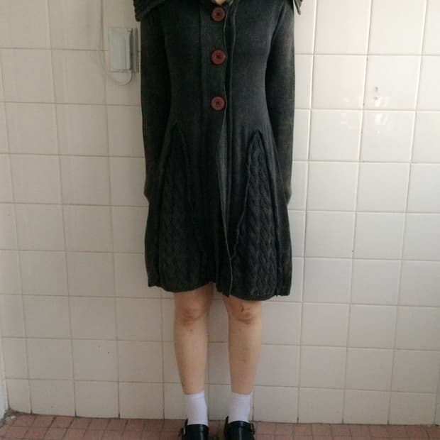 Cable pattern mixed wide collar knit car