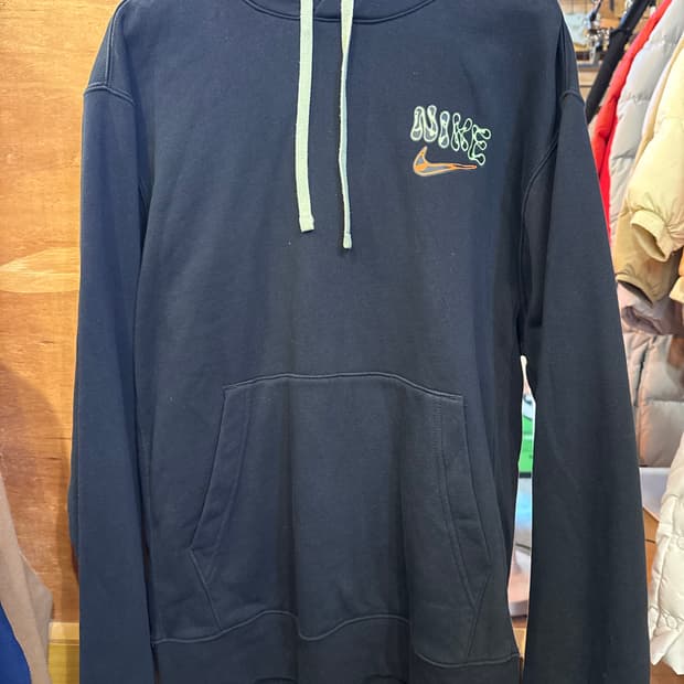 나이키 신형 판타지 크래쳐 후드티