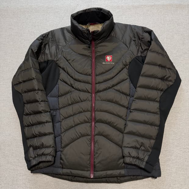 블랙야크 경량 패딩 자켓