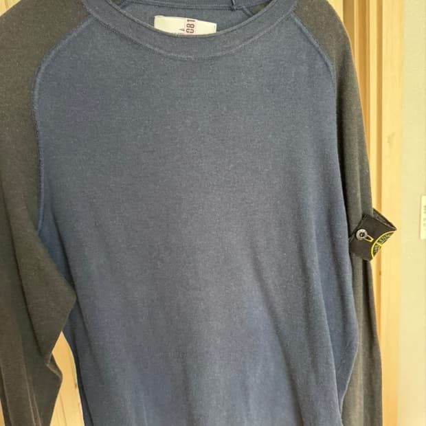 스톤아일랜드 네이비 롱슬리브