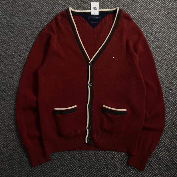 타미힐피거 버건디 램스울 가디건o 4176
