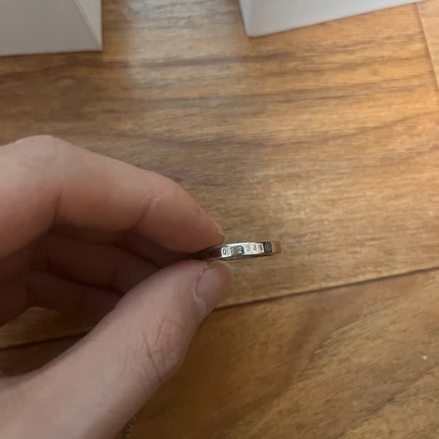 마르지엘라 넘버링 반지