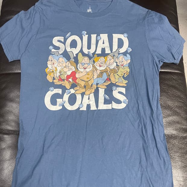 Usa 일곱난장이티 m