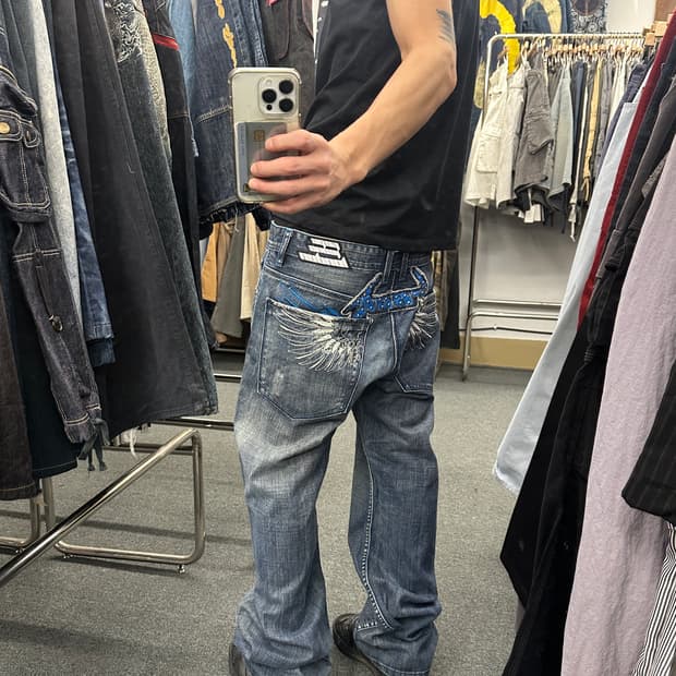 34) PEPE JEANS LONDON 날개 자수 데님팬츠