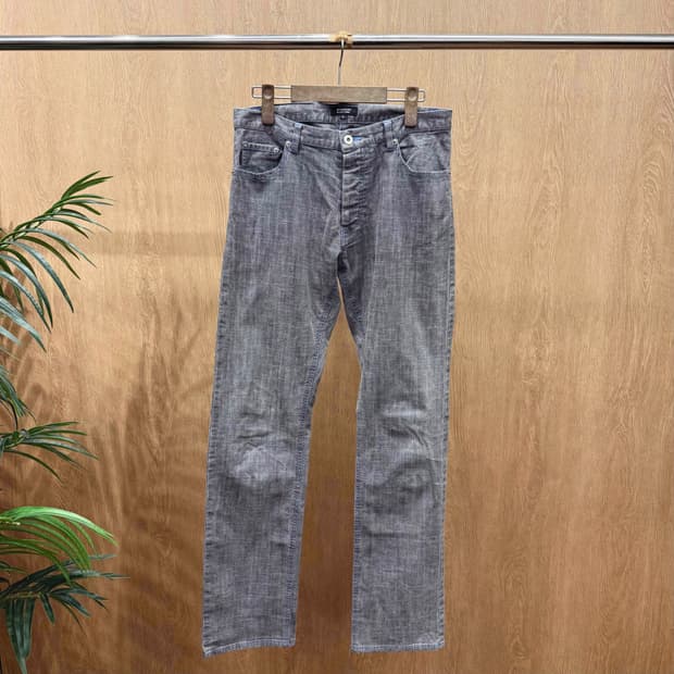 버버리 블랙 라벨 데님 팬츠 워싱 5포켓 로고 자수 디테일 그레이