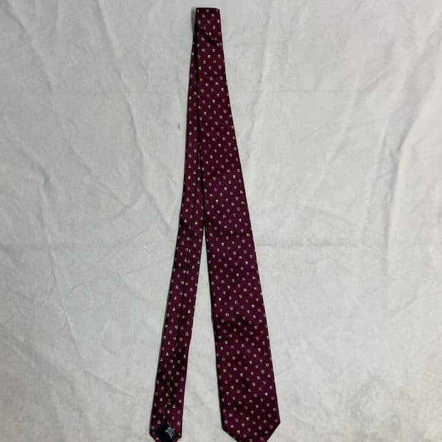 버버리 넥타이 