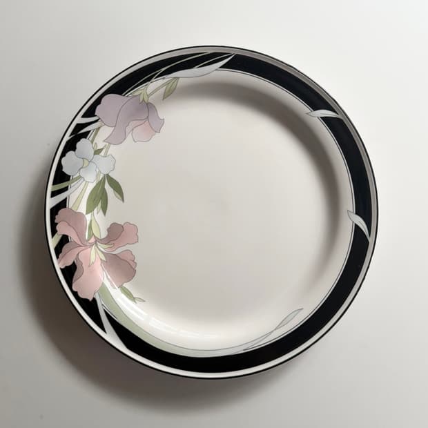 상고 심포니 접시 (1970년대 신세계 스티커 부착) 24cm