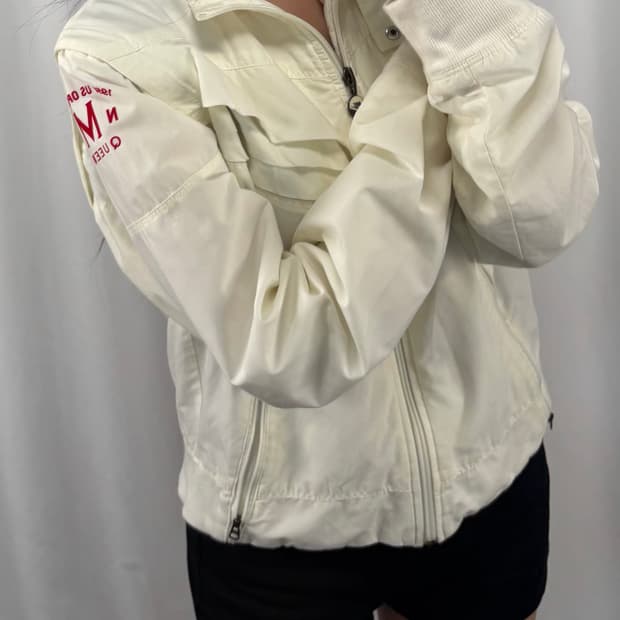 나이키 아이보리 자켓