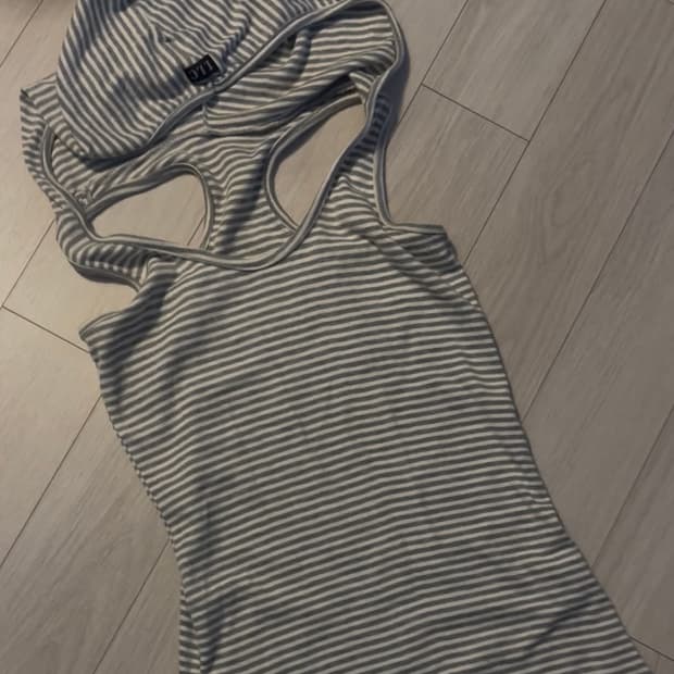 lalacub gray stripe hoodie sleeveless
